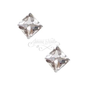 #09 Swarovski